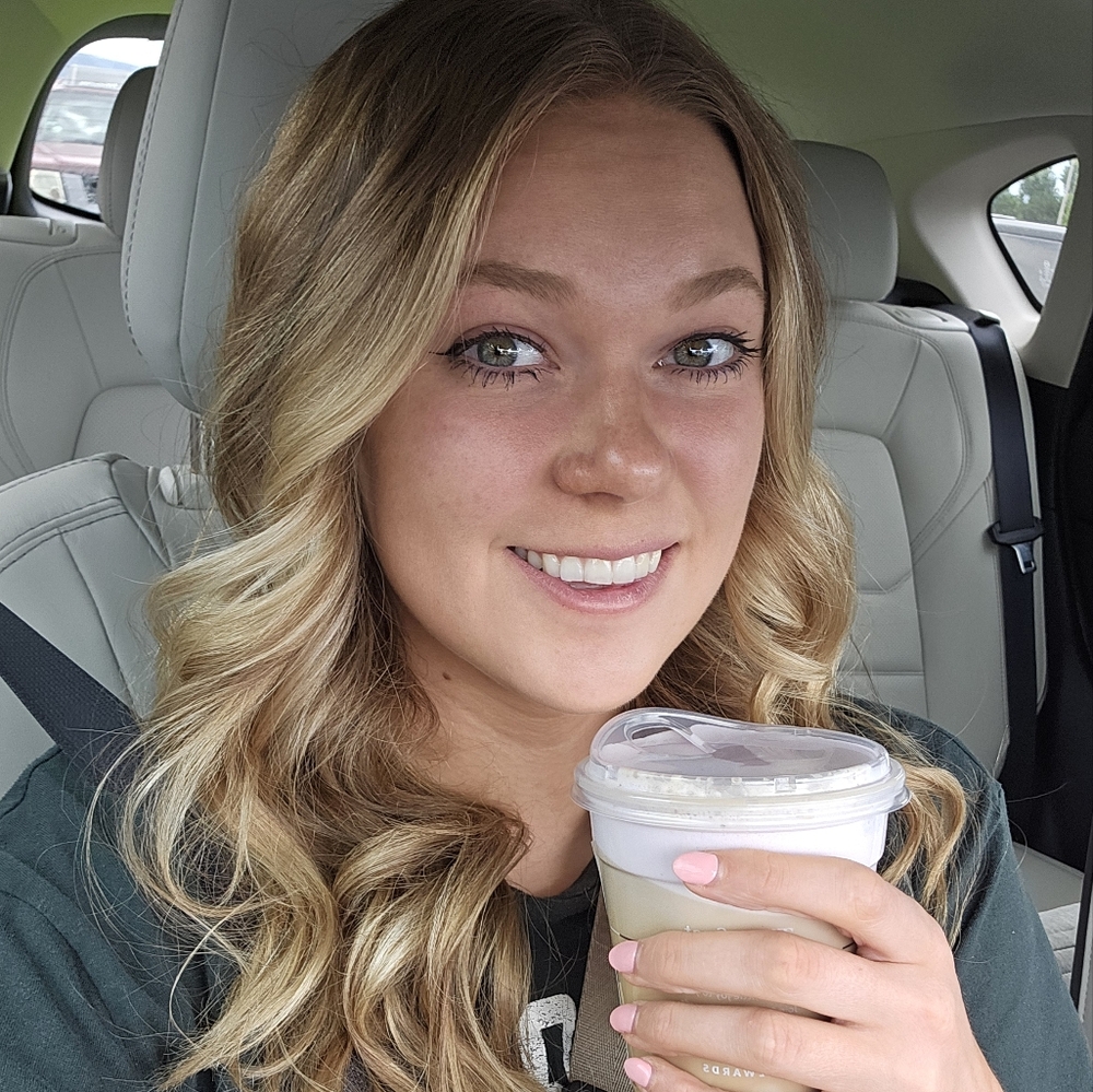 Meet your Posher, Madison